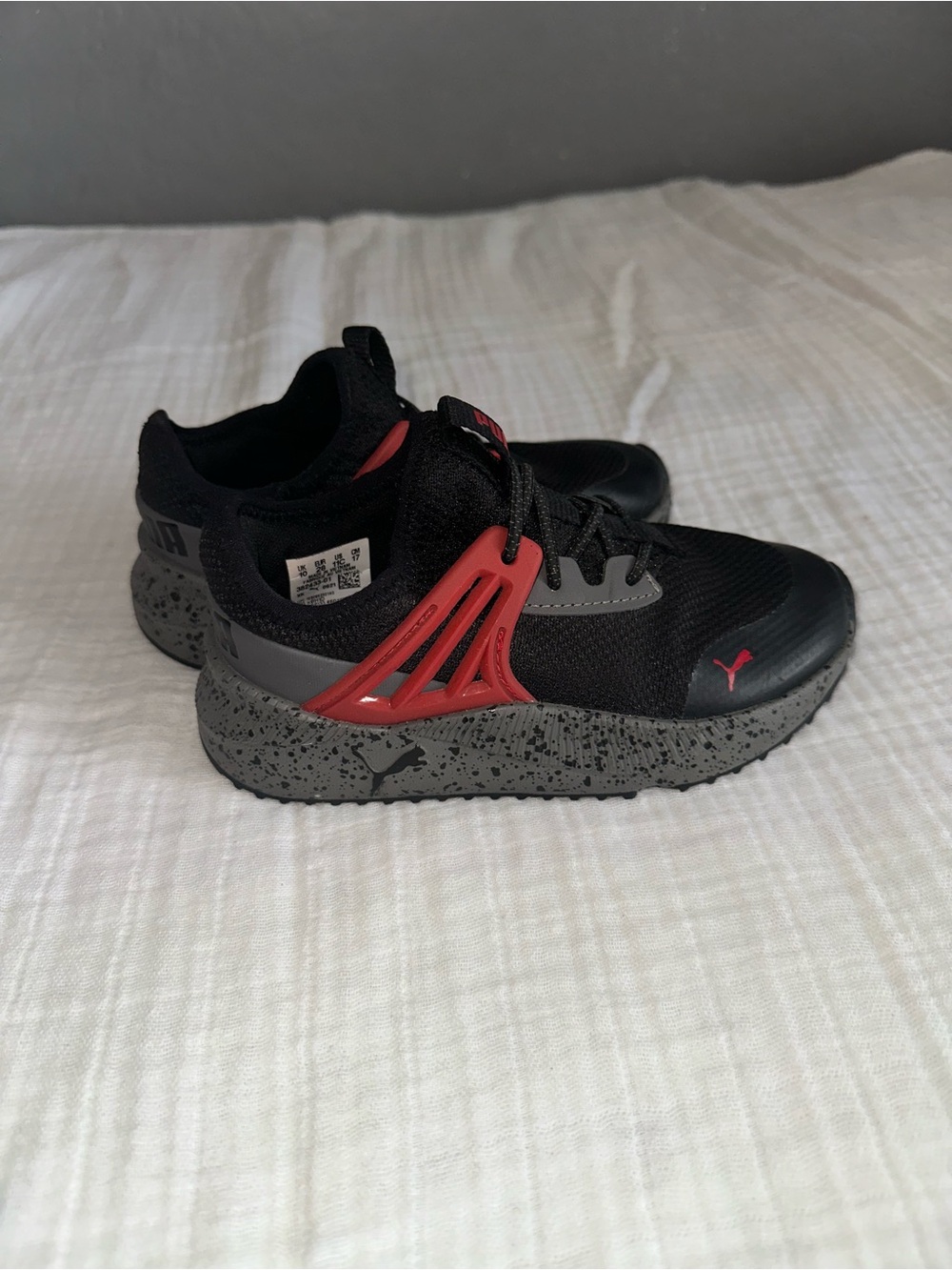 Puma Kids Black and Red Sporty Trainers